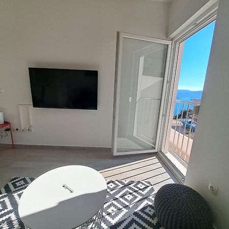 Apartment Charlie Komarna Dış mekan fotoğraf