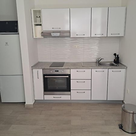 Apartment Charlie Komarna Dış mekan fotoğraf