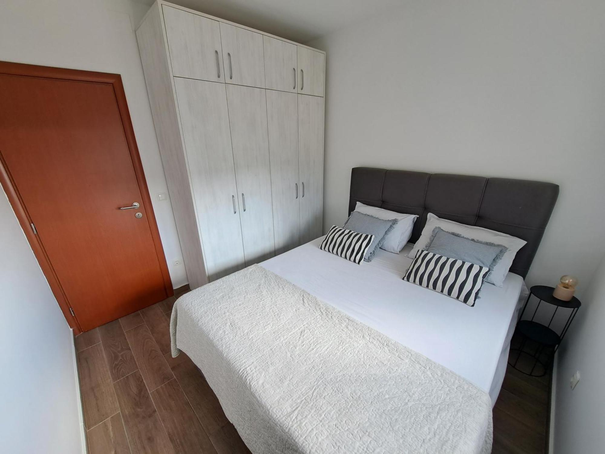 Apartment Charlie Komarna Dış mekan fotoğraf